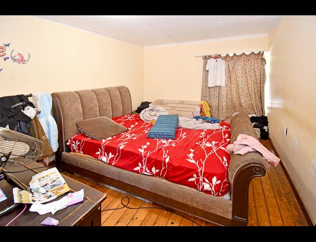 12 BEDROOM HOUSE FOR SALE IN FERNDALE